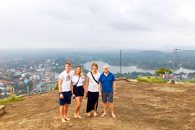 08 Nights in Magical Sri Lanka - Negombo’s fish market, lagoon boat ride, and village life