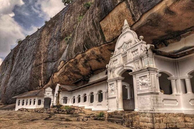 12 Days Tour Grand Discovery of Sri Lanka - Peradeniya gardens and Kitulgala rafting: the “move your body” day