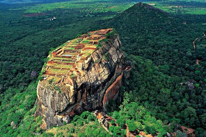 2 Night /3 Days-Highlights of Sri Lanka (Days Can be extended) - Key highlights at a glance