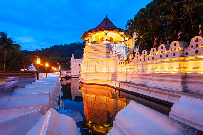3 Days Tour to Kandy Nuwara Eliya & Sigiriya from Colombo - Guides, small wins, and the biggest practical considerations