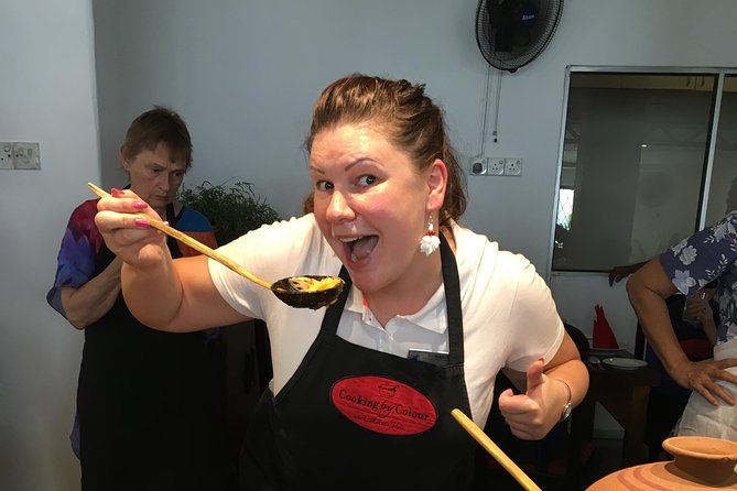 3 hour cooking experience - Colombo cooking with Chef Mohara Dole: a home-style class, not a cafeteria show