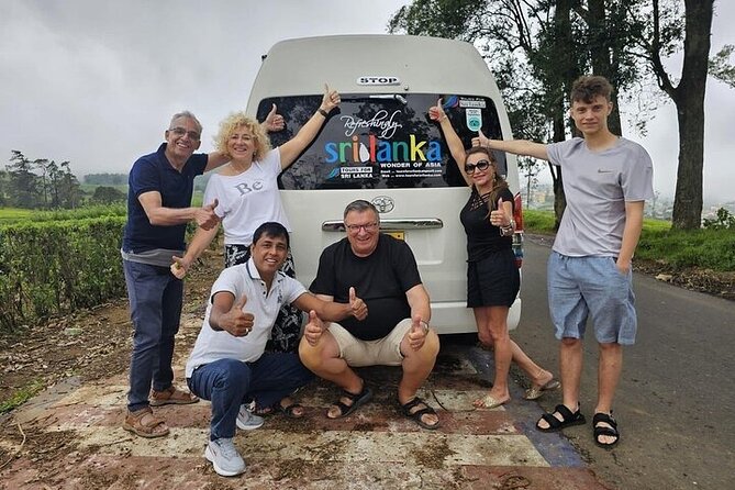 4 Days Amaizing Classic Mini Tour Sri Lanka - Comfort and service details that make the days easier