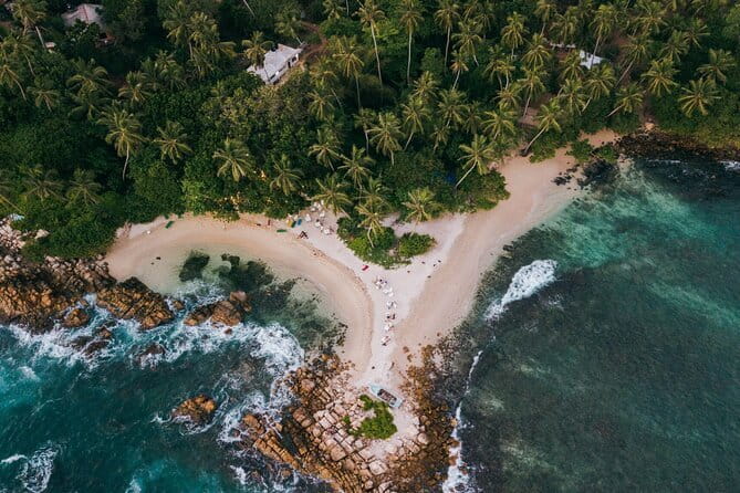 4 Days of Discovery and Delight in Sri Lanka - The chauffeur guide experience: why the small details matter