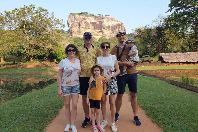 7 Day 6 Night Sri Lanka Culture and Beach Escape - Nuwara Eliya tea country: plants, factories, and scenic breaks