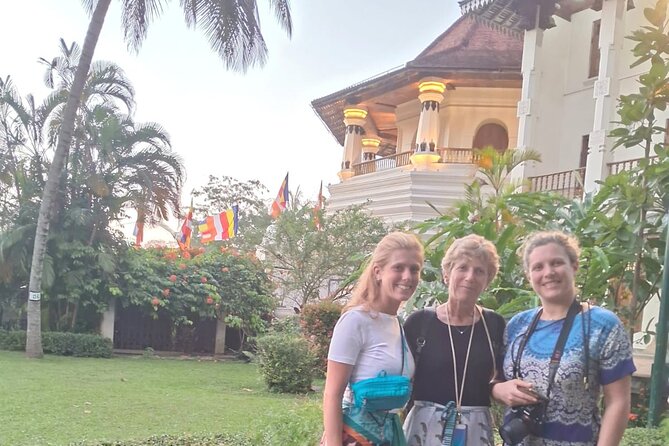 7 Day Colombo Galle Yala Ella Kandy, Sri Lanka Tour - Sigiriya Craft Village: the day that turns sightseeing into a lived-in moment