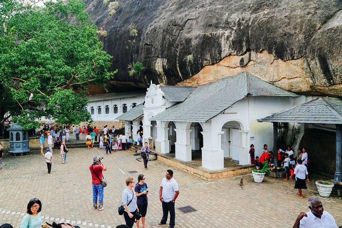 8-Day Private Ramayana Trail Tour from Colombo - Day 8 in Colombo: flexible farewell and airport transfer
