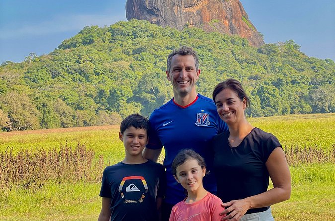 9 Day Sri Lanka Round Tour with Private Driver - Day 5: The Nuwara Eliya to Ella train ride