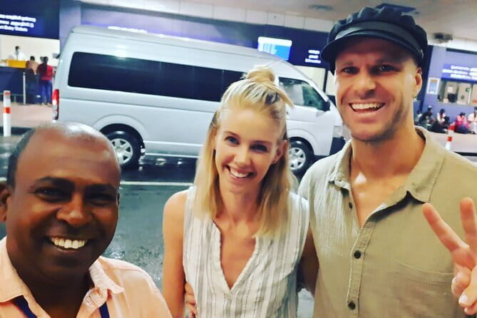Airport Pick-up from Colombo Airport to Kandy - Optional Tea, Snacks, and Sightseeing Stops on the Way