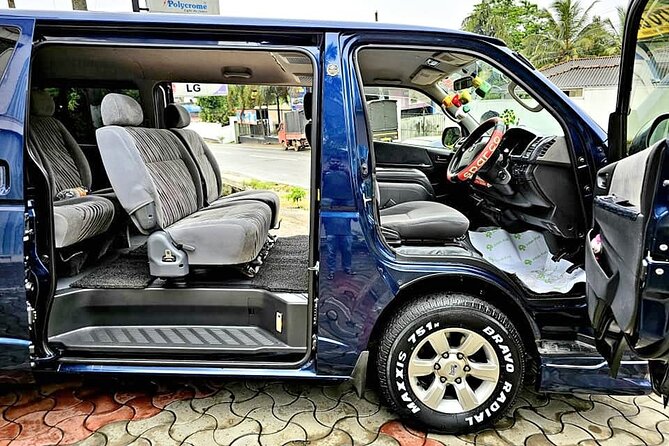 Airport Taxi Transfers from Colombo Airport to Galle - Vehicle Fit, Luggage, and Communication: Small Things That Prevent Big Headaches