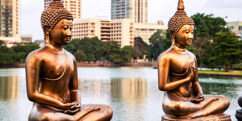 Colombo: All-Inclusive Morning & Afternoon Private City Tour - Colombo Lotus Tower: the modern icon that makes photos easy