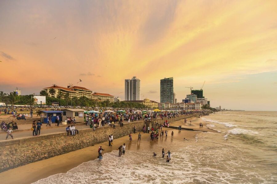 Colombo: All-Inclusive Morning & Afternoon Private City Tour - What to bring, and what to wear for smooth temple visits