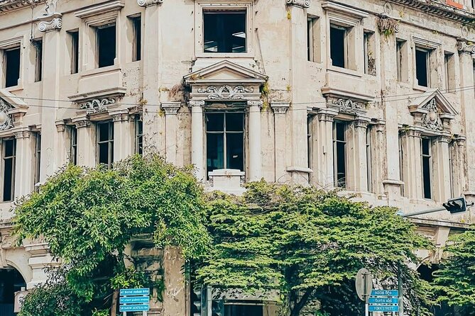 Colombo by Tuk Tuk – Sightseeing Entry Fees included - Colombo Fort Railway Station and the Portuguese-Dutch-British core
