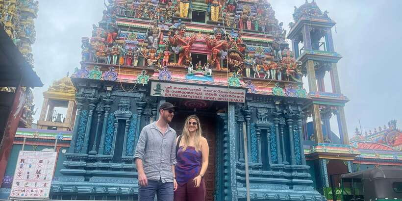 Colombo: City Sightseeing Tour by Tuk-Tuk with Pickup - Sri Kailawasanathan Swami Devasthanam Kovil: temple stop with real etiquette