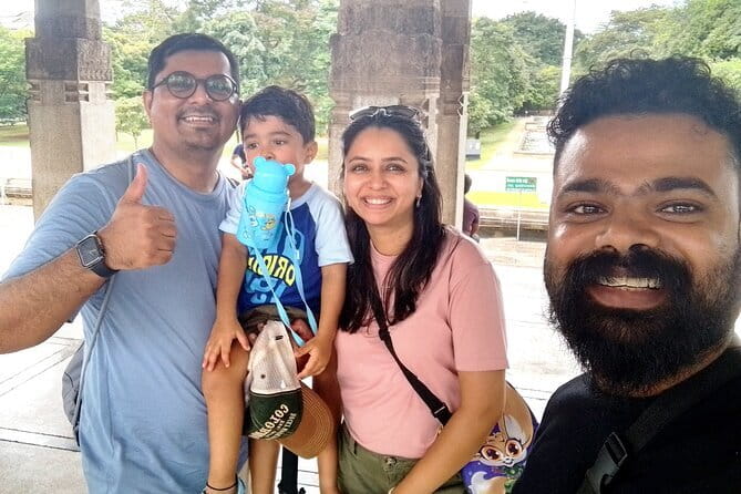 Colombo City Tour By Tuk Tuk (Include Lunch)Morning & Evening - Old Town Hall and Independence Memorial Hall: Colonial Lines and Independence Signals