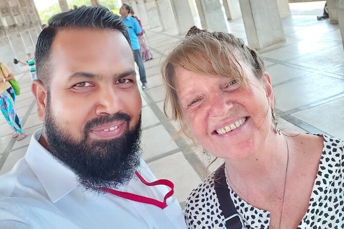 Colombo City Tour by Tuk Tuk Morning and Evening - Gangaramaya Vihara and the Hindu Kovil: walking into Colombo’s living faith