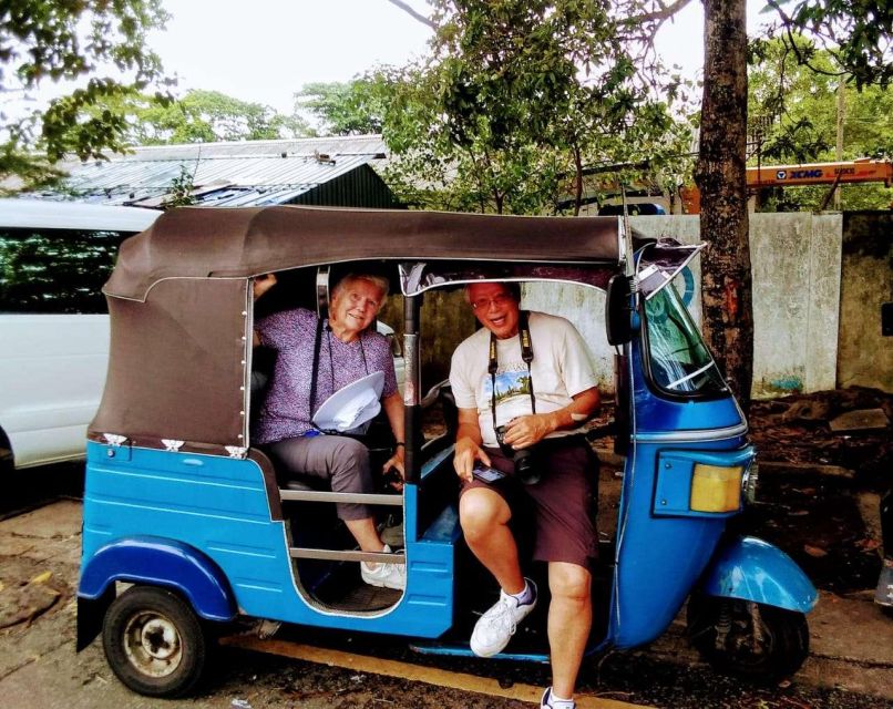Colombo: City Tour by Tuk Tuk with Pickup - All Inclusive - Lotus Tower Observation and Maritime Heritage With Maritime Museum and Sambodhi Chaithya
