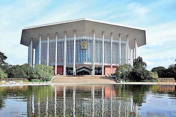 Colombo City Tour from Negombo - Bandaranaike Memorial International Conference Hall and Independence Square