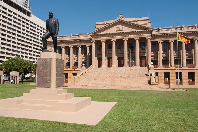 Colombo City Tour With Historical Places ( All Inclusive ) - Pickup, Air-Conditioned Transport, and What Is Included