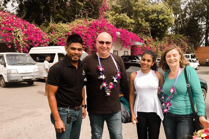 Colombo (CMB) Airport to Negombo City Private Transfer - The Ride: Air-Conditioned Comfort, Luggage Space, and Straightforward Safety