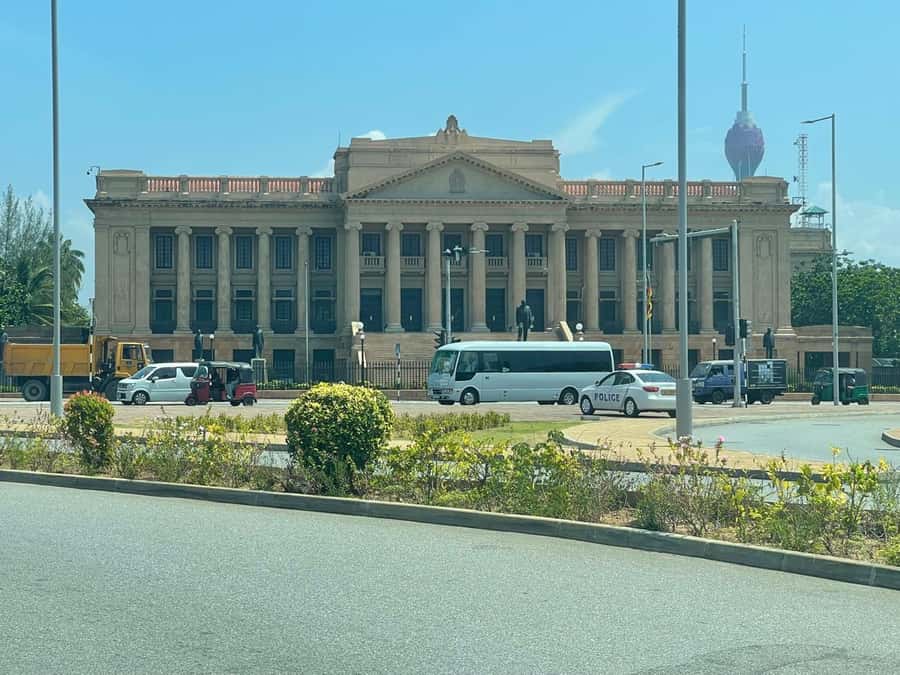 Colombo: Guided City Tour with Entry Tickets - Key things to know before you go