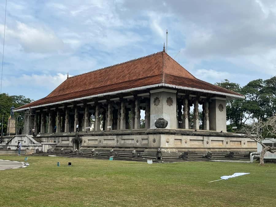 Colombo: Guided City Tour with Entry Tickets - What you pay for: value, entry tickets, and the $38 math