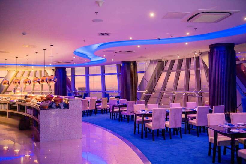 Colombo: Lotus Tower Celebration Dining Experience with Cake - Dress Code, Photo Rules, and Small Things That Affect Your Night