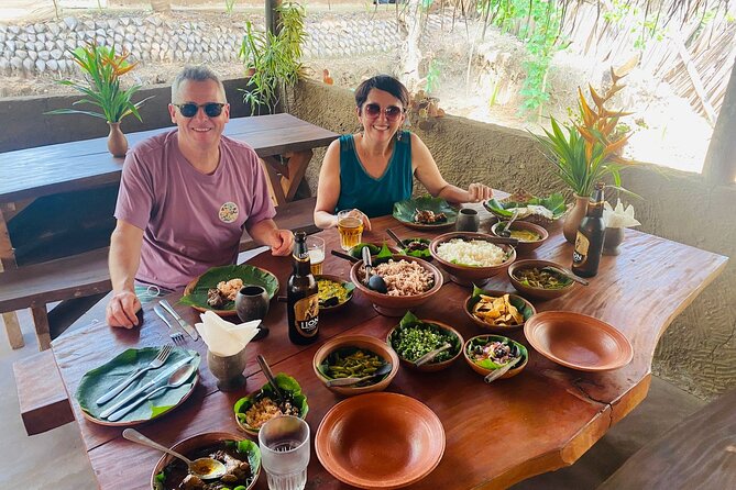 Colombo , Negombo to Trincomalee Transfer and Safari - Habarana safari in a 4x4 jeep: where you go depends on conditions