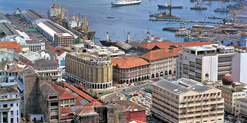 Colombo: Private City Sightseeing Tour - York Street, harbor expansion, and colonial remnants you’ll spot from the road