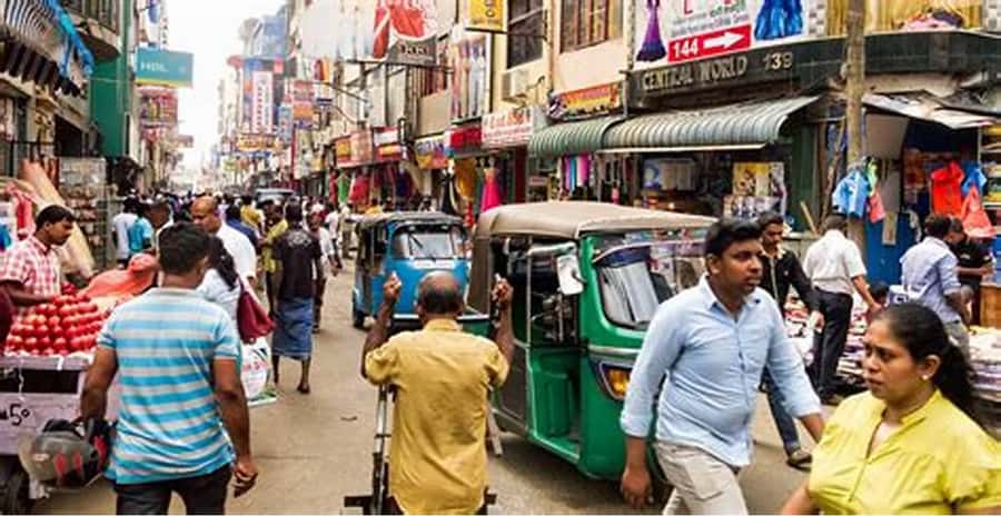 Colombo: Private Guided Tour of the City by Tuk-Tuk - The 4-hour private format, what it feels like day-to-day