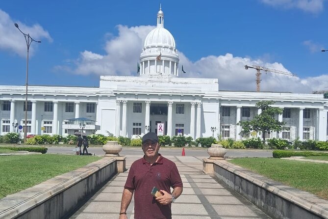 Colombo Private Tuk-Tuk City Tour with All Entry Fees Included - Ceylon Tea Stop and Lotus Tower Outside Views: Modern Colombo, Simple Choices