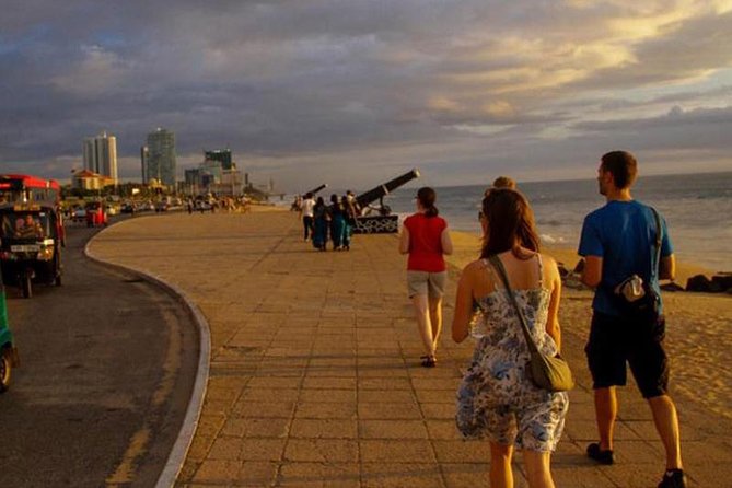 Colombo Sightseeing and Shopping Private Tour Including Lunch - Lunch: a Sri Lankan buffet where you can refuel and recharge