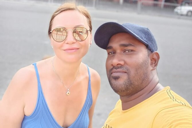 Colombo Sightseeing City Tour by Tuk-Tuk with Guide - Hindu Temple Stop: Dravidian-Style Details at Sri Kailawasanathan Swami Devasthanam Kovil