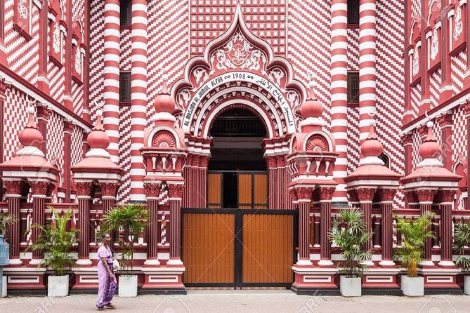 Colombo Sightseeing & Shopping - Gangaramaya Temple: Calm Details, Clear Expectations
