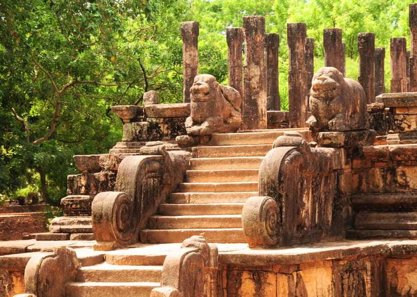 Colombo: Sri Lanka Cultural Triangle Hotspots 2-Day Tour - Should You Book This 2-Day Cultural Triangle Hotspots Tour?