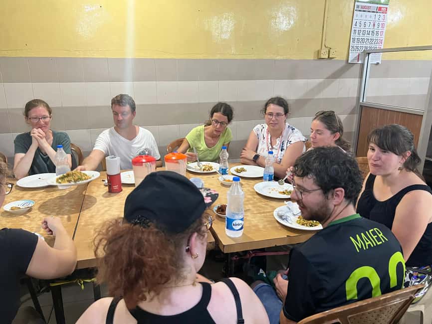 Colombo: Tastiest Local Food Tour by Tuk-Tuk Meals Included - Drinks that cool you down: wood apple, king coconut water, ginger beer, and more