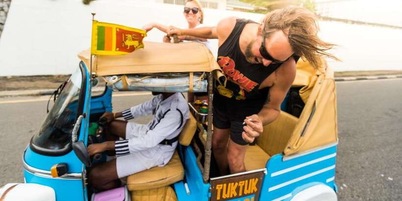 Colombo: Tuk Tuk City Highlights Tour with Lunch - Key Things I’d Book This For