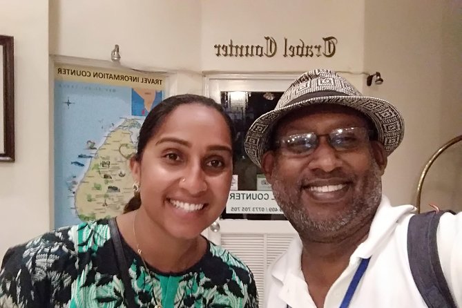 Colombo Walking Tour with Ajeet De Soyza - Gangaramaya Buddhist Temple: a major spiritual landmark