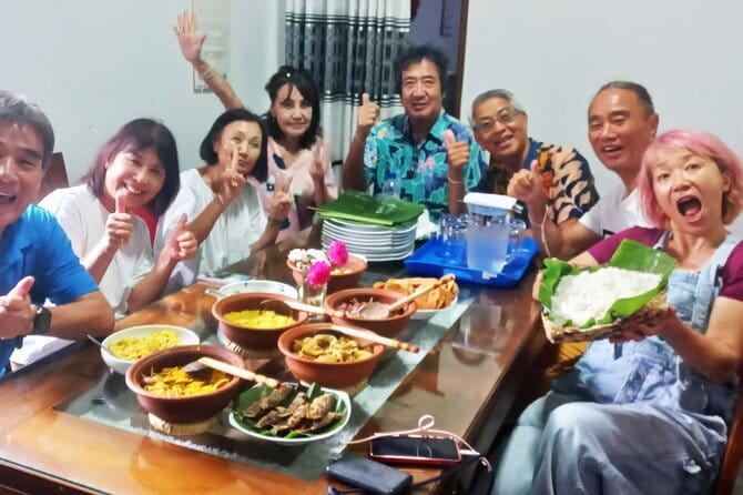 Cooking Class Sri Lanka with Locals - Why a Colombo home cooking class beats a showroom demo