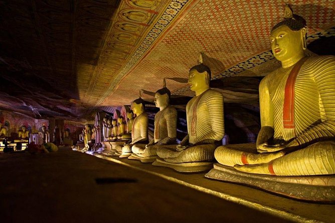 Dambulla & Sigiriya Day Tour from Colombo / Negombo with Lunch - Sigiriya Lion Rock: The 3-Hour Climb With Real Heat Considerations