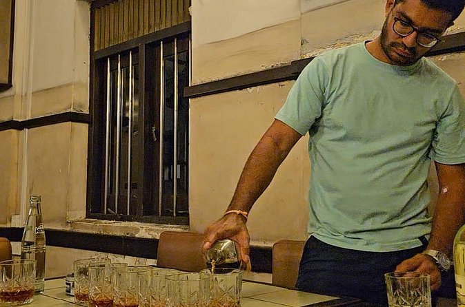 Dodgy Bar Tour in Colombo - The Food Pairings You Should Expect to Actually Taste