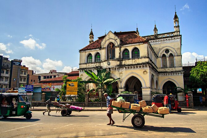 Explore Colombo by Tuk Tuk – All Entry Fees Included - Picking the right departure: morning vs afternoon