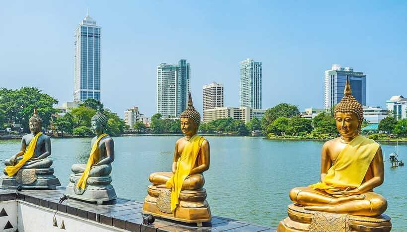 Explore The Colombo City by Private Tuk Tuk or Car - Shopping Beyond the Usual Stops, Including a Gemstone Showroom