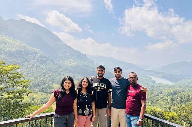Explore Wonders of Sri Lanka 7 Days Private Tour - Day 4: Nine Arches Bridge and Little Adam’s Peak viewpoints