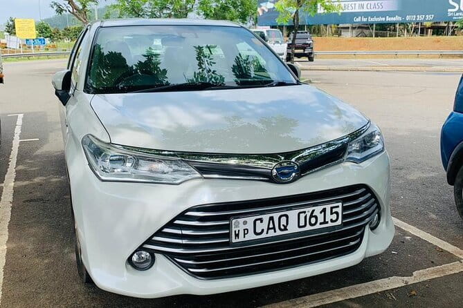 From Colombo Airport to Sigiriya or Kandy Private Transfer - The Ride to Sigiriya or Kandy: Air-Conditioned Comfort, Safer Driving, and Helpful Talk