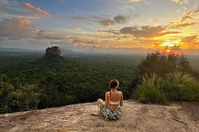 From Colombo to Sigiriya Fortress, Dambulla & Minneriya Safari - Getting there and getting around: timing, private comfort, and what to expect in a 12-hour day