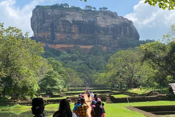 From Colombo to Sigiriya Fortress, Dambulla & Minneriya Safari - Should you book it or skip it?