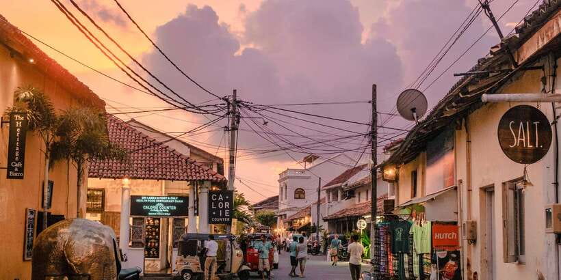 From Colombo: Virgin White Tea and Galle City Tour - Colombo pickup at 8:00 AM, and how to stay ahead of the day
