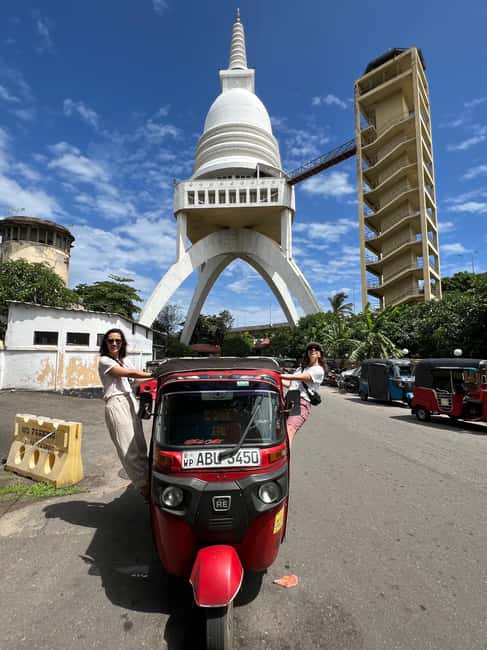 From Negombo: Colombo City Tour by Tuk Tuk with Hotel Pickup - Why a Negombo to Colombo tuk tuk tour works