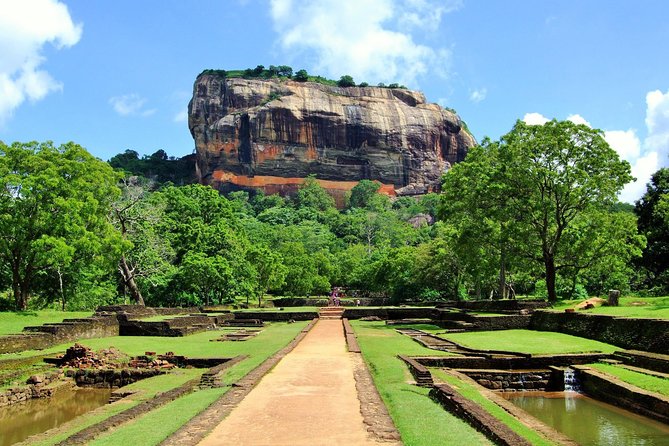 Full-Day Private Tour to Sigiriya and Dambulla - Sigiriya Rock Fortress: why the timing and free time matter