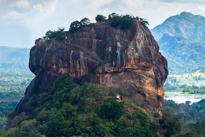 Full-Day Private Tour to Sigiriya and Dambulla - Ibbankatuwa Megalithic Tombs: the short stop that adds context